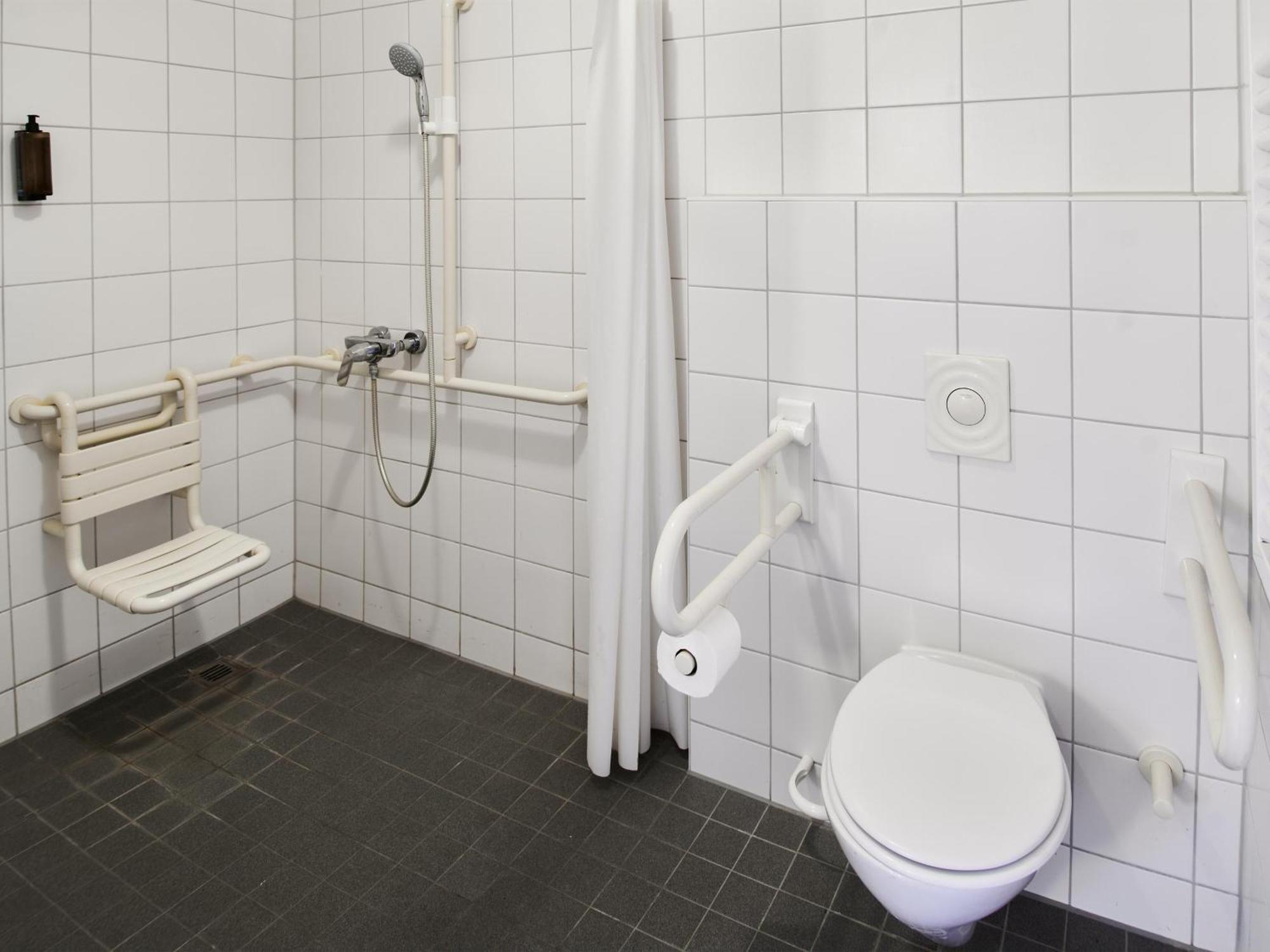 B&B Hotel Koeln-Marsdorf Eksteriør bilde