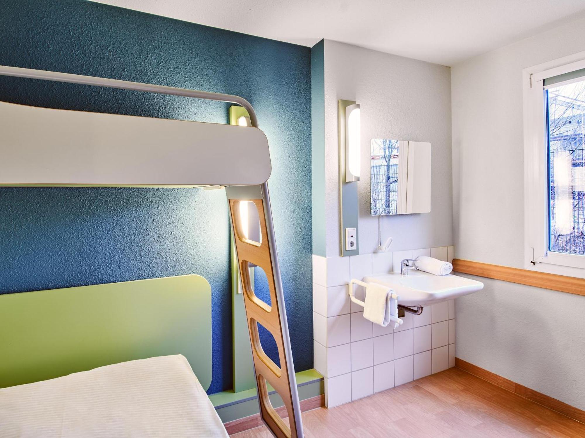B&B Hotel Koeln-Marsdorf Eksteriør bilde